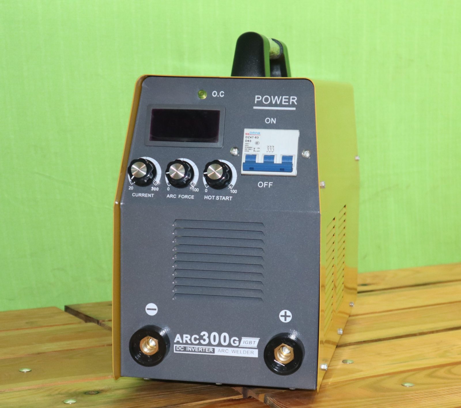ARC 300 G 3 PHASE - IGBT Portable Stud Type ARC Welding Machine – image 4